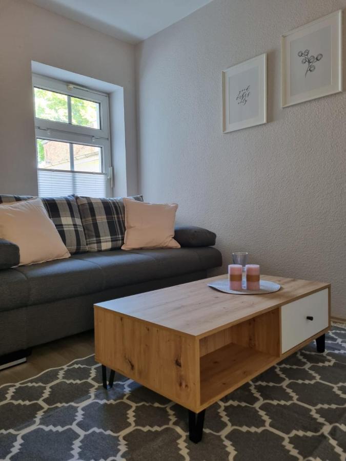 Modern Eingerichtet-Stadtnah-Ferienwohnung Mit Geschirrspueler Und Waschmaschine Friedland  Luaran gambar